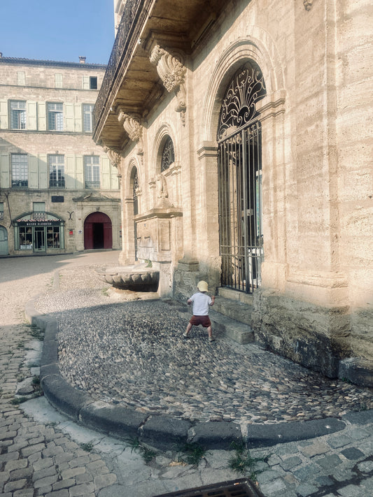 Pézenas, een pittoresk Zuid-Frans stadje met veel brocante winkels en een geweldige zaterdagmarkt